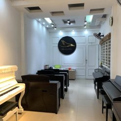 ĐÀN piano YAMAHA UX3