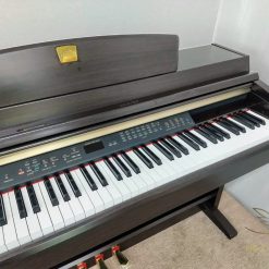 Piano điện Yamaha CLP-240