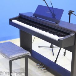 Đàn piano Yamaha CLP123