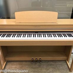 Đàn piano Yamaha CLP-440C