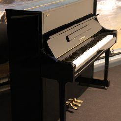 Đàn piano Yamaha YU10SB