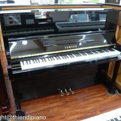 Yamaha U100