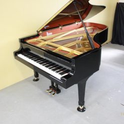 Yamaha C7